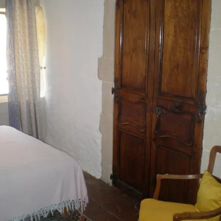 Bed And Art Calvisson