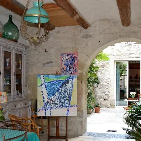 Bed And Art * Calvisson