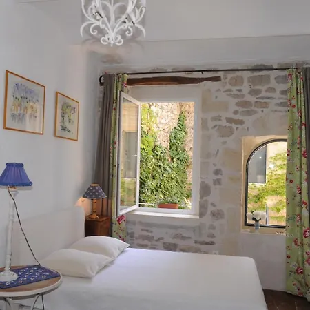 Bed and breakfast Bed And Art Calvisson