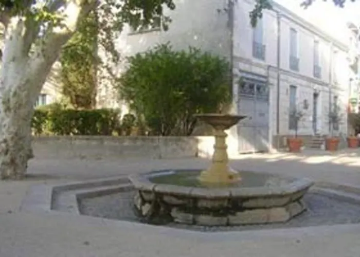 Bed And Art Bed and Breakfast Calvisson